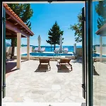 Tereza With Private Pool, Jacuzzi & Sea View Villa