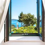 Villa Tereza With Private Pool, Jacuzzi & Sea View