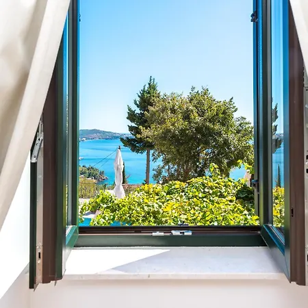 Villa Tereza With Private Pool, Jacuzzi & Sea View
