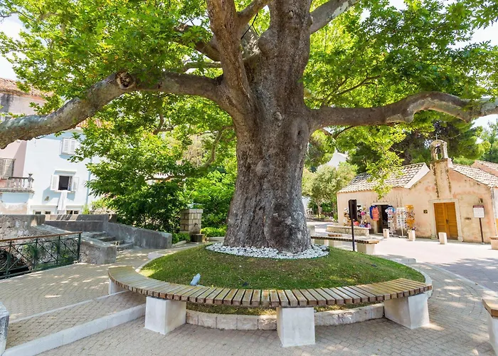 Tereza With Private Pool, Jacuzzi & Sea View Willa *
