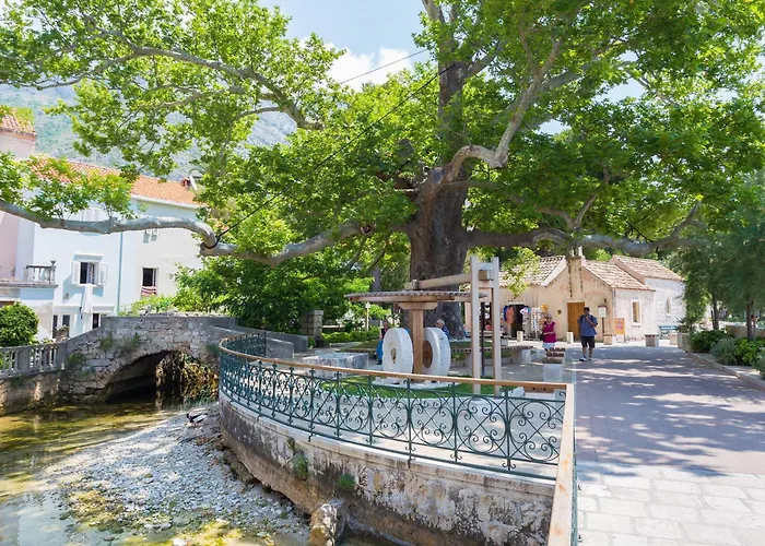 Tereza With Private Pool, Jacuzzi & Sea View