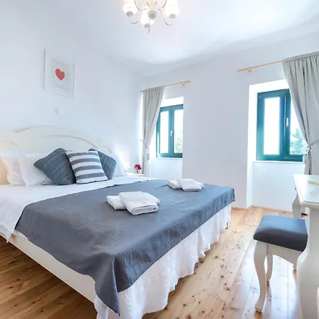 Villa Tereza With Private Pool, Jacuzzi&sea View