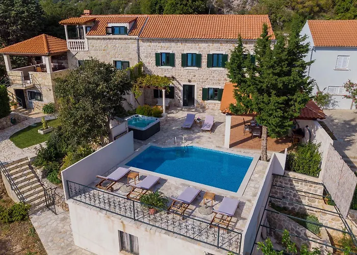 Vila Tereza With Private Pool, Jacuzzi & Sea View